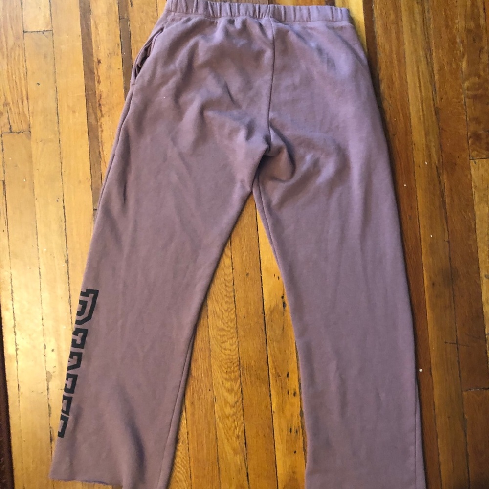 Pink bootcut sweats barely worn
